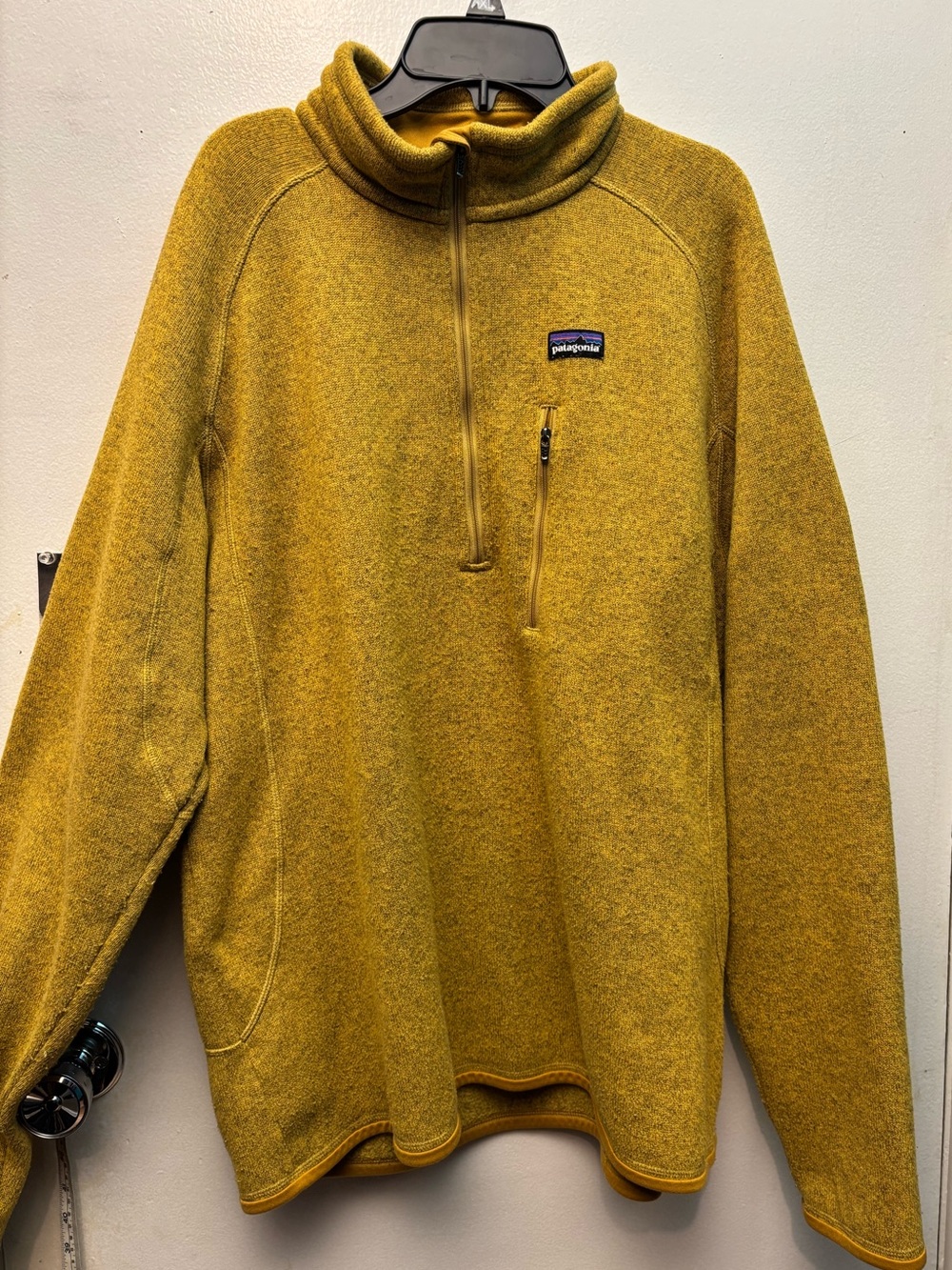 Patagonia quarter zip pullover